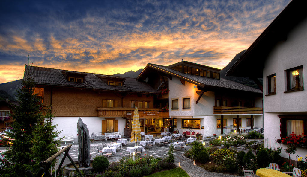Hotel Alpenrose Au (Vorarlberg) Exterior photo